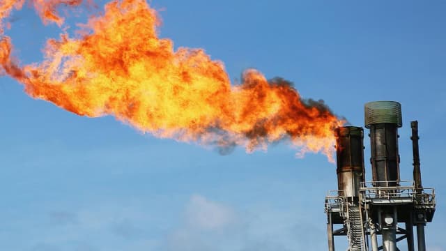 Matrix Service Company: How This Backdoor LNG Play Could Impact Your Investment Decisions